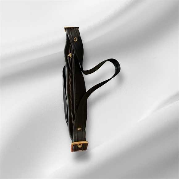 Coach Vintage Legacy 9816 Slim Duffle Bag. Leather EUC circa 2000 MSRP $600 - Picture 4 of 9